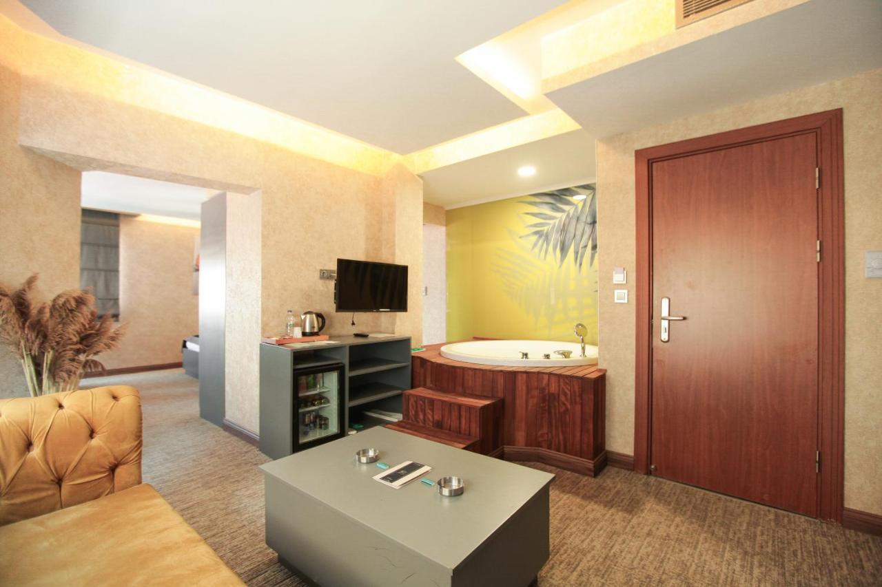Otel The Life & Ankara